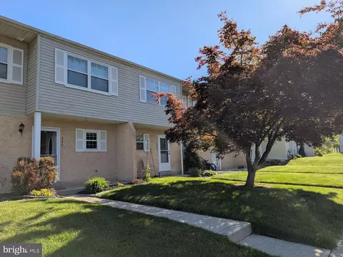 330 Carlyn Ct, Downingtown, PA 19335