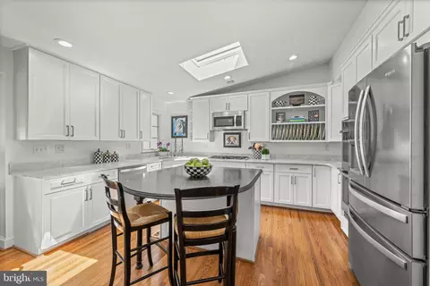Kitchen - 213 Spencer Rd, Devon, PA 19333 photo 1 of 3