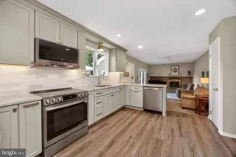 Kitchen - 109 Biddle Dr, Exton, PA 19341 photo 2 of 4