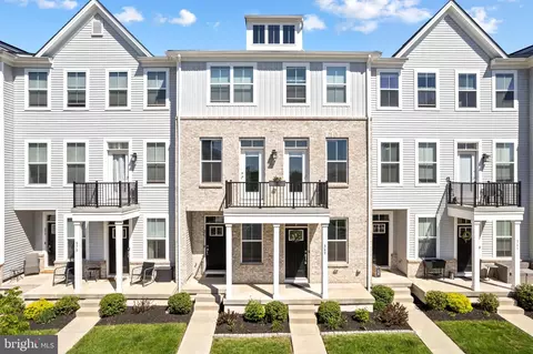 369 Foundry St, Phoenixville, PA 19460