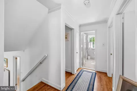 Entry Way - 388 Castlewood Dr, Devon, PA 19333 photo 4 of 5