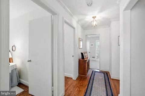 Entry Way - 388 Castlewood Dr, Devon, PA 19333 photo 3 of 5