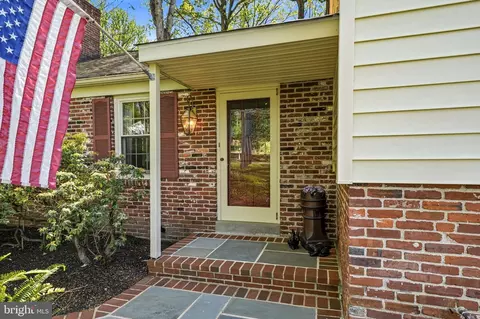 Exterior - 388 Castlewood Dr, Devon, PA 19333 photo 2 of 14
