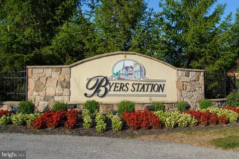 2856 Tansey Ln, Chester Springs, PA 19425
