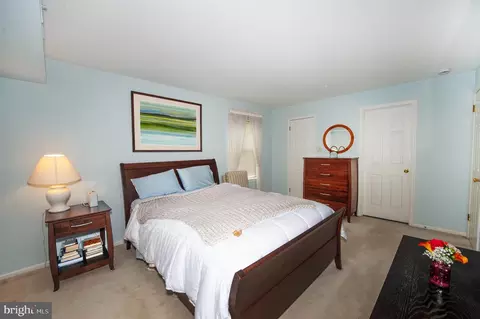 Bedroom - 631 Washington Pl, Chesterbrook, PA 19087 photo 2 of 3