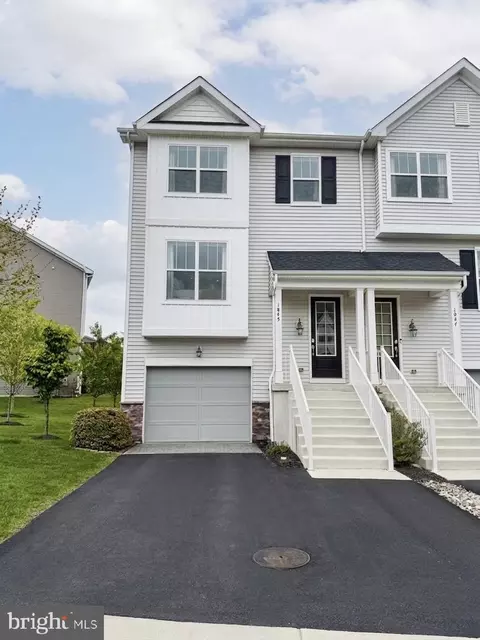 1845 Boulder Dr, Downingtown, PA 19335
