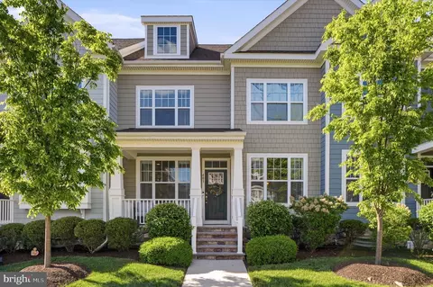 401 Quigley Dr, Malvern, PA 19355