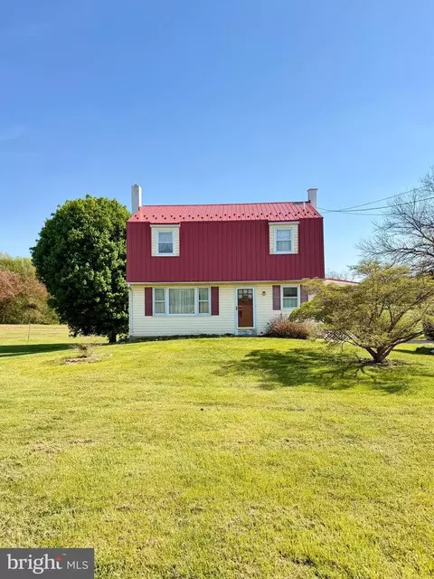 557 Media Rd, Oxford, PA 19363