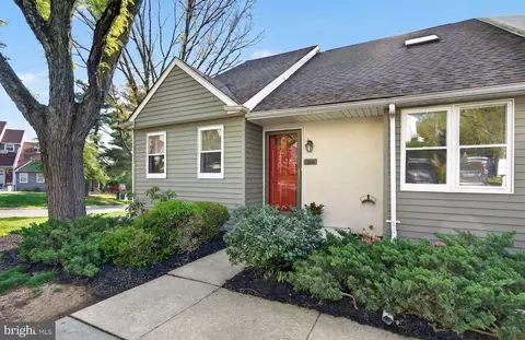 1801 Saint Johnsbury Ct, Chester Springs, PA 19425
