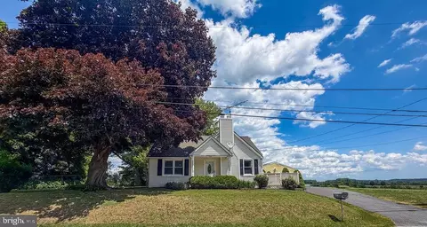 526 Barren Rd, Oxford, PA 19363
