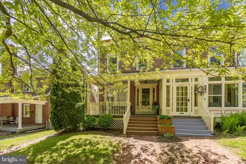 516 S Church St, West Chester, PA 19382