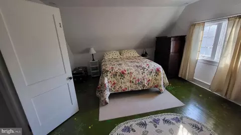 Bedroom - 273 Strafford Ave, Wayne, PA 19087 photo 7 of 8