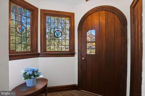 Entry Way - 273 Strafford Ave, Wayne, PA 19087 photo 1 of 3