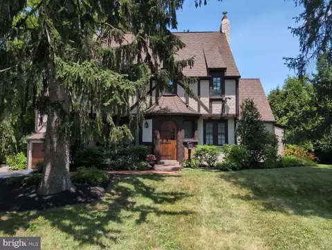 Exterior - 273 Strafford Ave, Wayne, PA 19087 photo 10 of 10