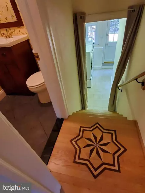 Entry Way - 273 Strafford Ave, Wayne, PA 19087 photo 3 of 3