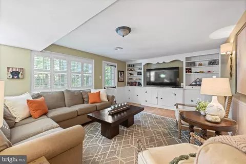 290 Forest Hills Cir, Devon, PA 19333 photo 17