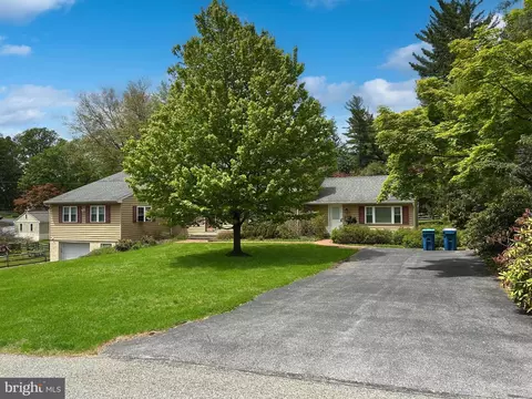 205 Oak Ln, West Chester, PA 19382