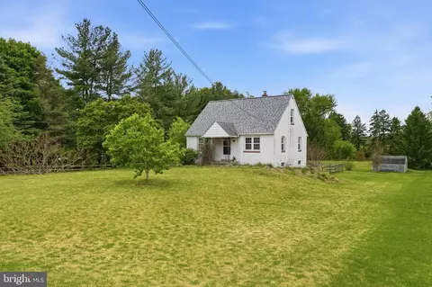 3250 Manor Rd, Coatesville, PA 19320