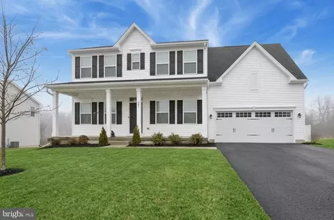 243 Chastain Dr, Honey Brook, PA 19344