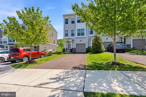 35 Wil Be Dr, Pottstown, PA 19465