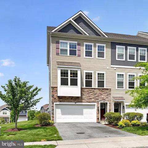 319 Dawson Pl, Downingtown, PA 19335