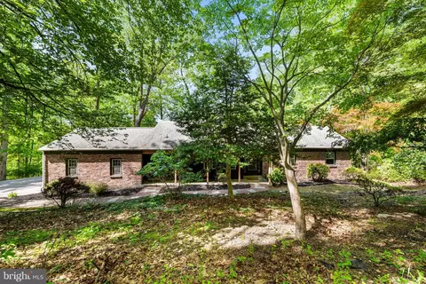 433 Paul Lemen Dr, Valley Forge, PA 19481
