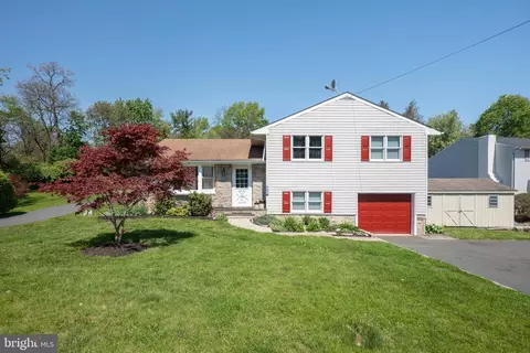 233 Poplar St, Spring City, PA 19475