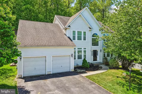 2929 Avebury Stone Cir, Downingtown, PA 19335