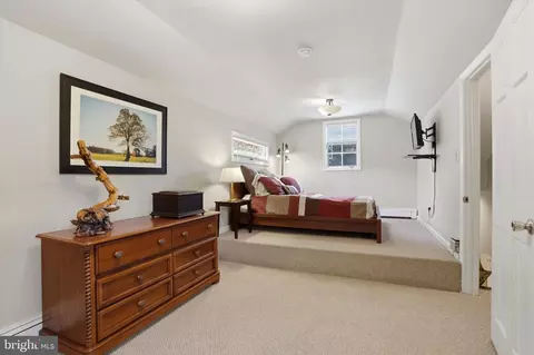 Bedroom - 851 Box Hill Ln, Wayne, PA 19087 photo 4 of 4