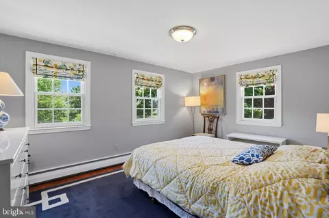 Bedroom - 851 Box Hill Ln, Wayne, PA 19087 photo 3 of 4