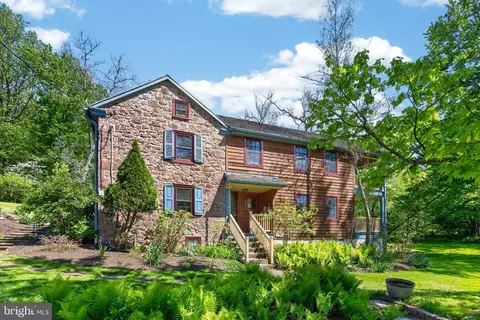 1790 Fernbrook Ln, Pottstown, PA 19465