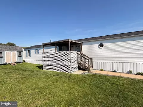 106 Dusk Dr, Nottingham, PA 19362