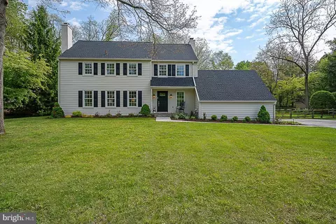 Exterior - 495 Church Rd, Devon, PA 19333 photo 2 of 10