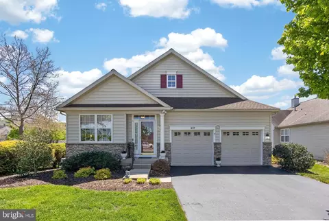 417 Randall Ln, Coatesville, PA 19320