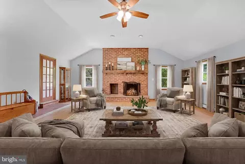 124 Greenhill Rd, West Chester, PA 19380