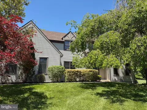 81 Rosemary Ln, Glenmoore, PA 19343