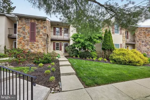 119 Valley Stream Cir #119B, Chesterbrook, PA 19087