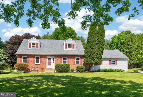 311 Moore Rd, Downingtown, PA 19335