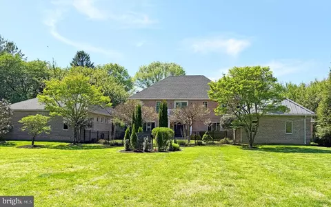 124 Round Hill Rd, Kennett Square, PA 19348