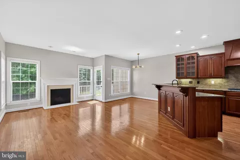 45 Sagewood Dr #18, Malvern, PA 19355