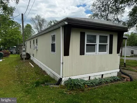 30 Terrace Dr, Spring City, PA 19475