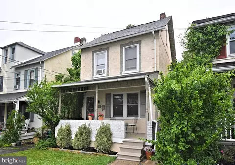 175 Pennsylvania Ave, Phoenixville, PA 19460