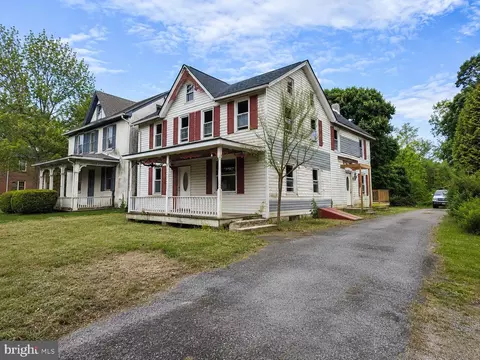 2043 Newark Rd, Lincoln University, PA 19352