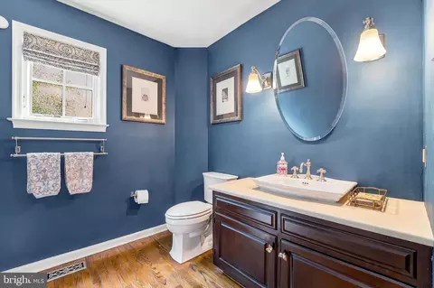 Bath - 509 Northfield Rd, Devon, PA 19333 photo 1 of 7
