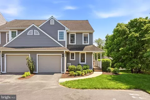 125 N Village Ln, Chadds Ford, PA 19317