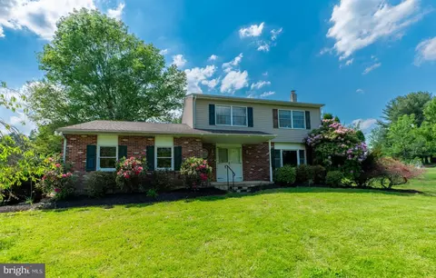 223 Trythall Rd, Elverson, PA 19520