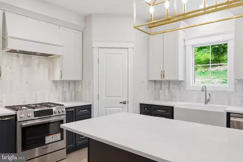 Kitchen - 77 Spring Rd, Malvern, PA 19355 photo 2 of 2