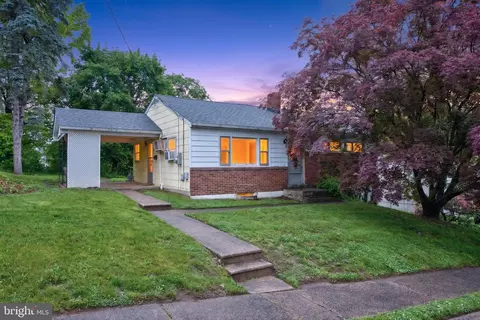 135 Pikeland Ave, Spring City, PA 19475