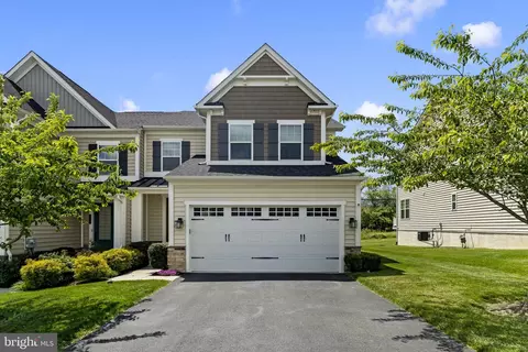 314 Piper Ln, Exton, PA 19341