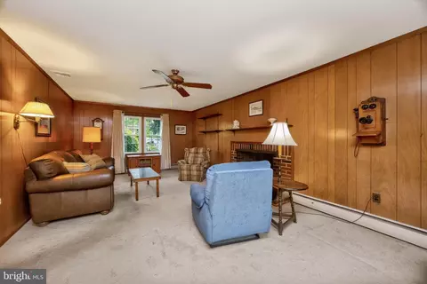 Living - 115 Morris Rd, Exton, PA 19341 photo 4 of 5